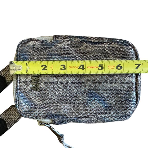 Aimee Kestenberg Phone Bag Purse Iridescent Reptile Pattern Leather Crossbody - Picture 5 of 15